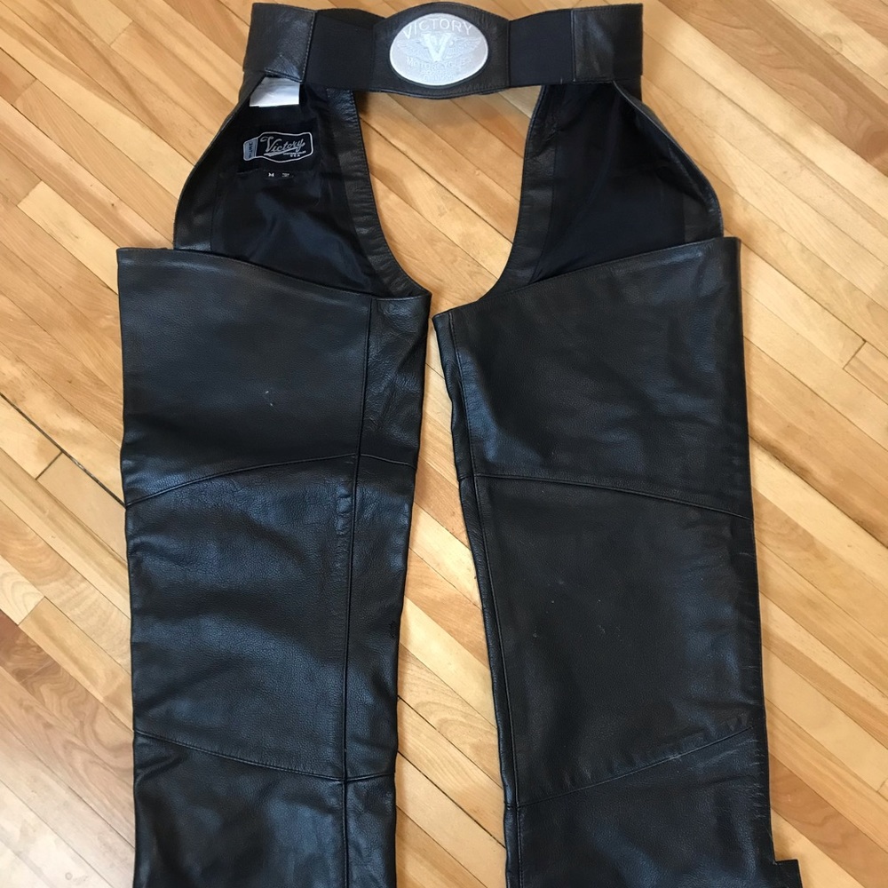 Victory Motorcycle Chaps - Picture 2 of 2